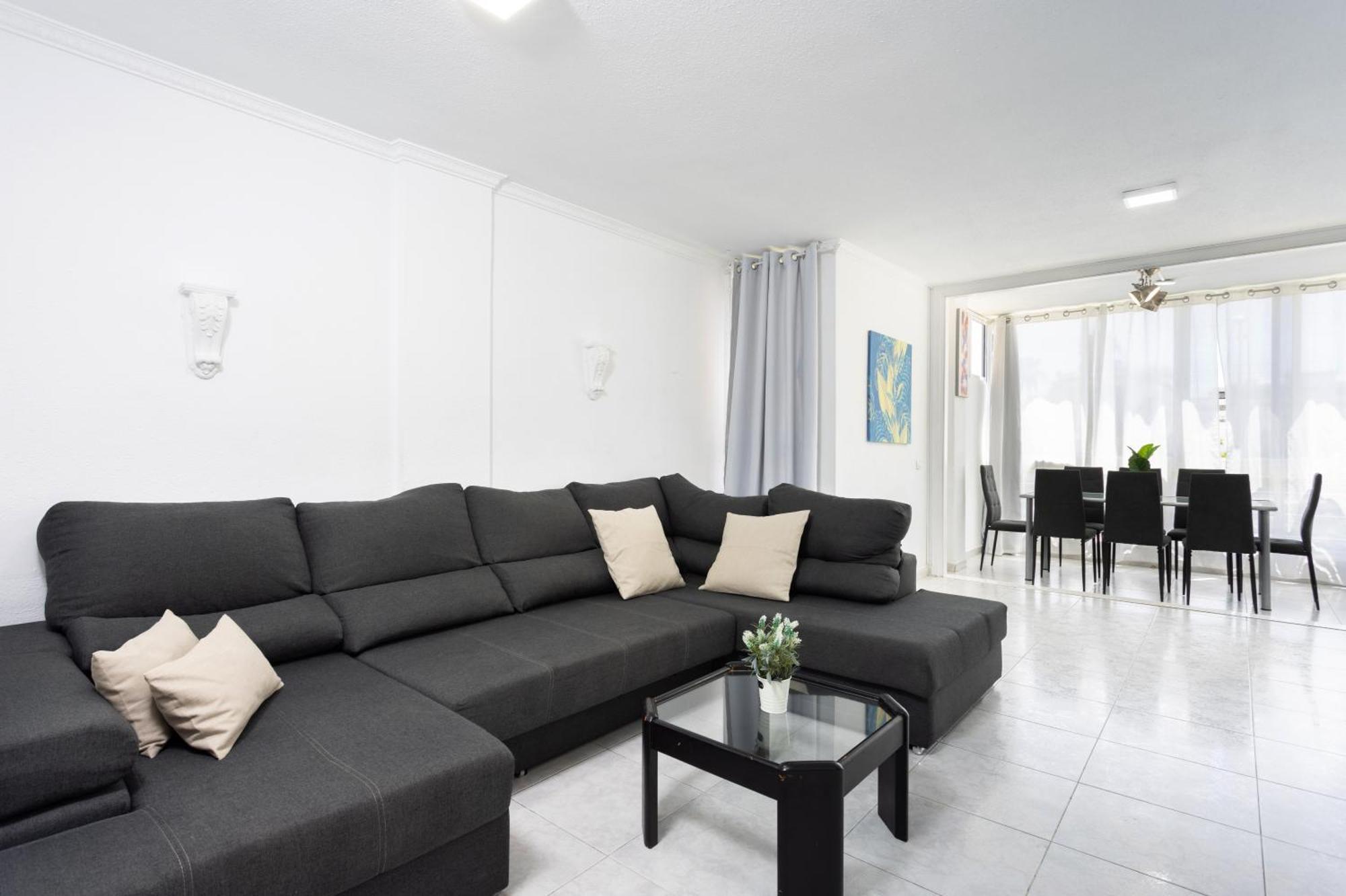 Classbnb - Three Spacious Apartments 150M From The Las Americas Promenade Arona  Zewnętrze zdjęcie