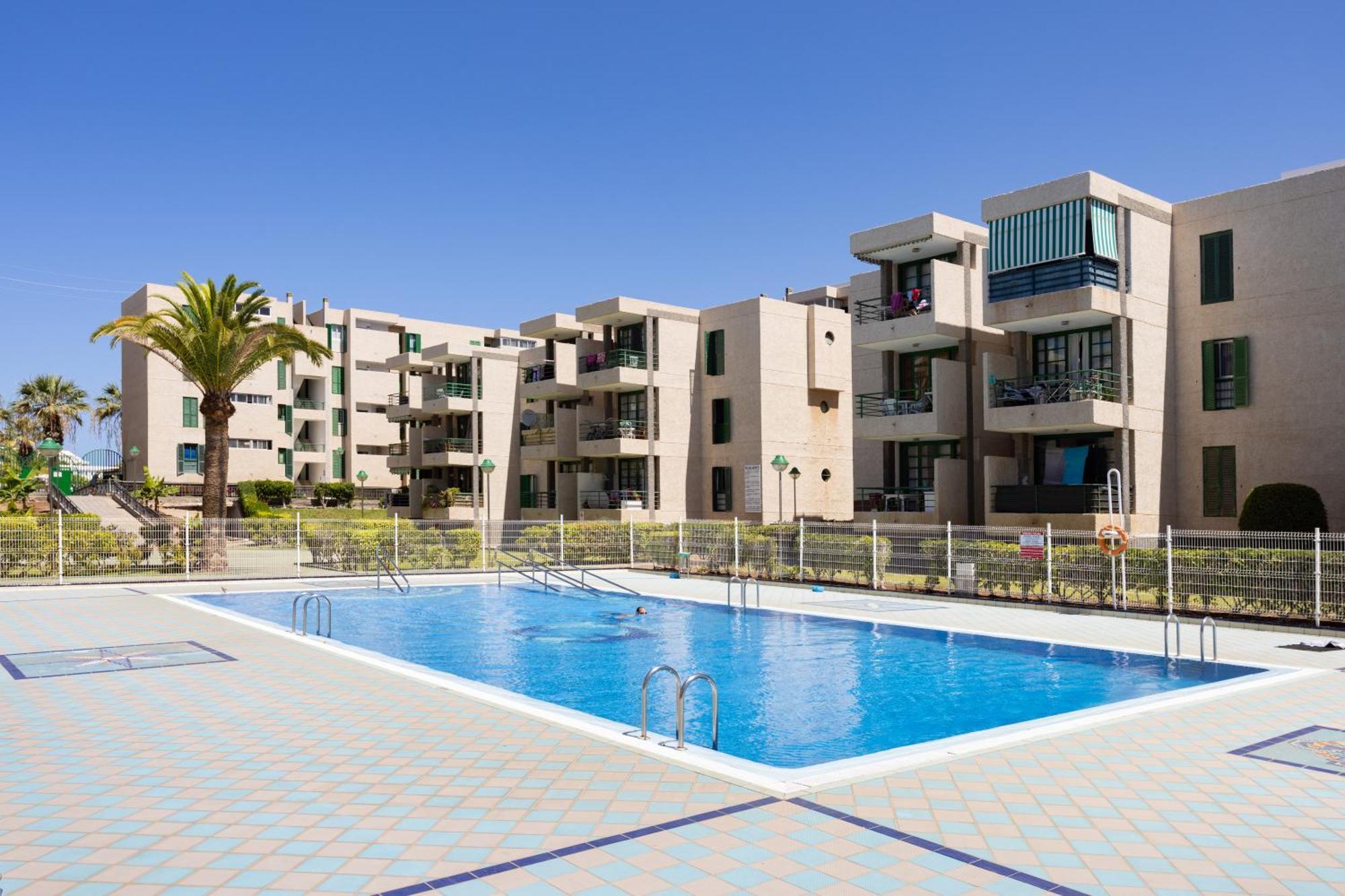 Classbnb - Three Spacious Apartments 150M From The Las Americas Promenade Arona  Zewnętrze zdjęcie